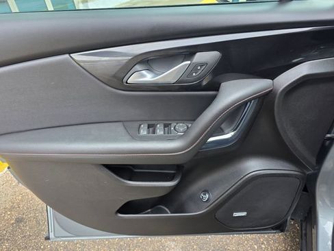 Used 2024 Chevrolet Blazer RS w/ Driver Confidence II Package image 25