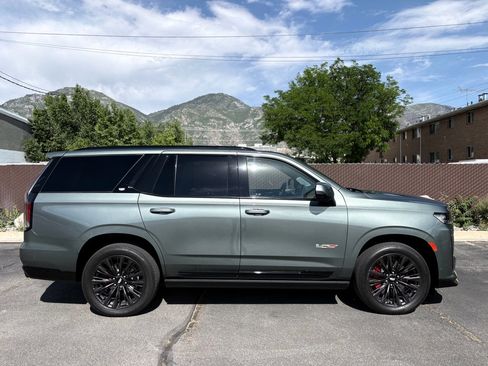 Used 2024 Cadillac Escalade V w/ LPO, ONYX Package AWD/4WD image 2