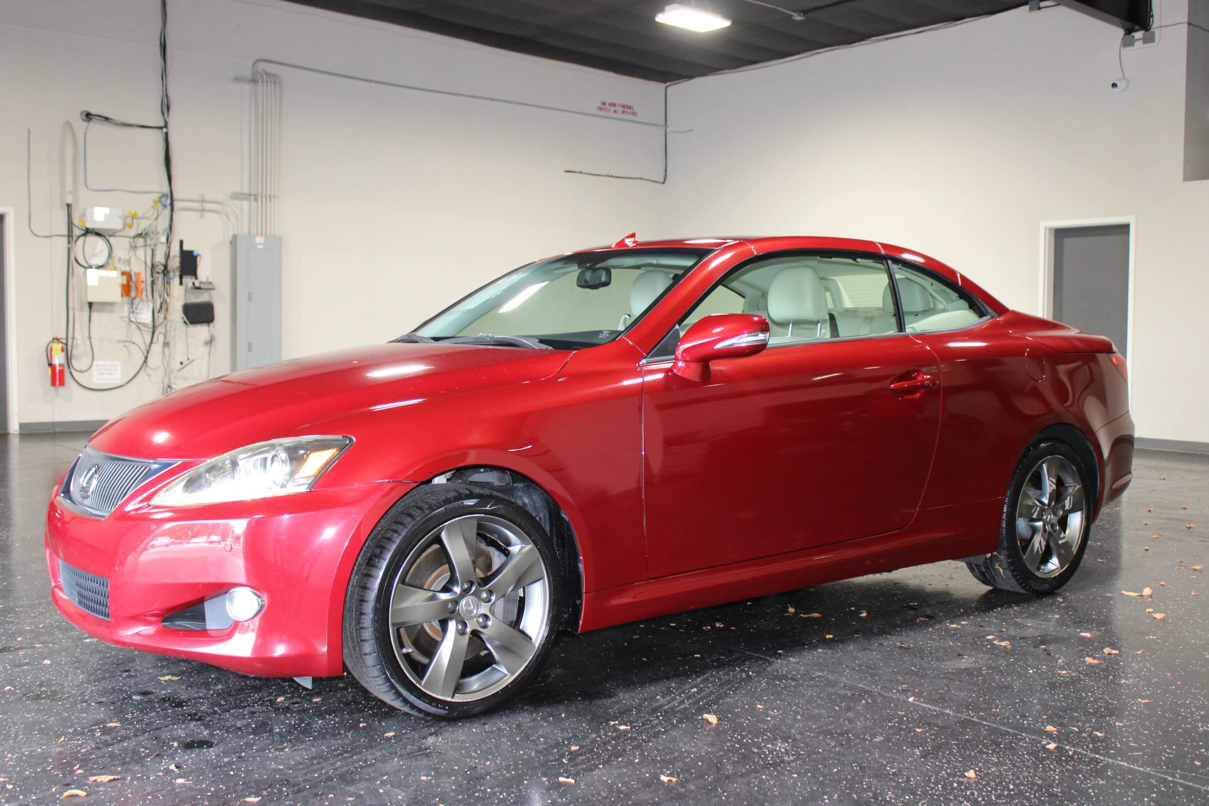 Used 2011 Lexus IS 350C RWD image 11
