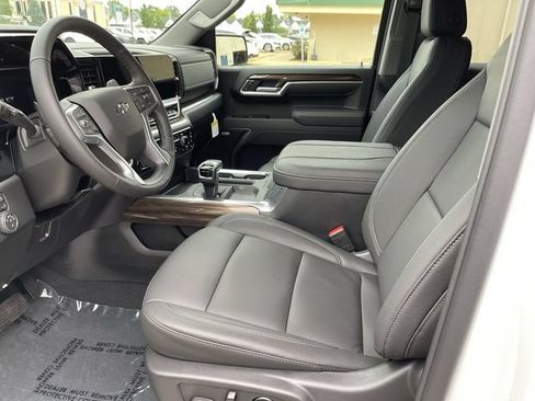 Used 2026 Chevrolet Silverado 1500 RST w/ RST All Star Premium Package AWD/4WD image 11