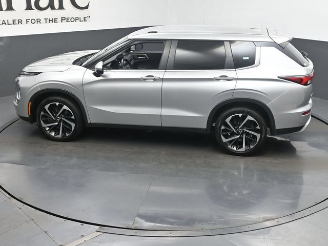 Used 2024 Mitsubishi Outlander SE FWD image 49
