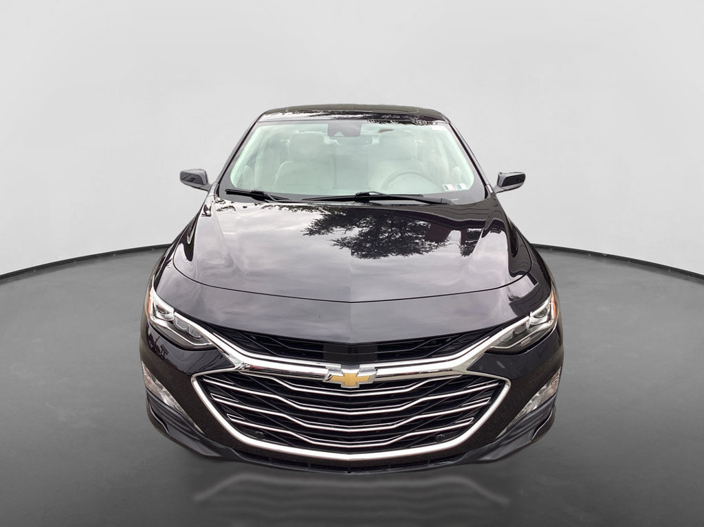 Used 2022 Chevrolet Malibu Premier FWD image 2