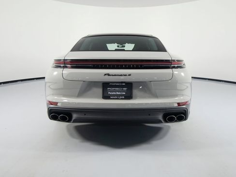 Certified 2026 Porsche Panamera 4 AWD/4WD image 9