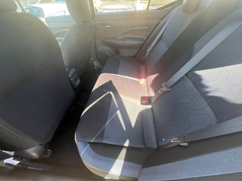 Used 2025 Nissan Versa SV image 25