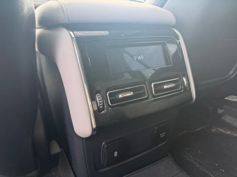 Used 2025 Lincoln Aviator AWD w/ Jet Appearance Package image 11