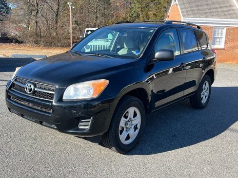 Used 2011 Toyota RAV4 2WD image 3