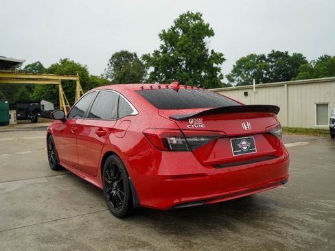 Used 2022 Honda Civic EX image 4