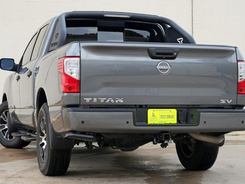 Used 2023 Nissan Titan SV w/ Accessory Utility Package RWD image 5
