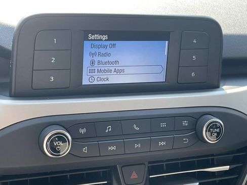 Used 2022 Ford Escape S image 18