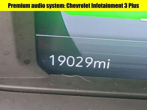 Used 2023 Chevrolet Bolt EUV Premier w/ Sun & Sound Package image 14