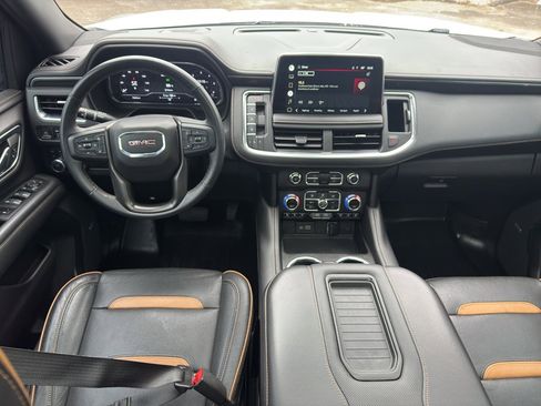 Used 2022 GMC Yukon AT4 image 11