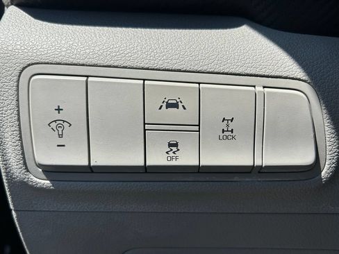 Used 2019 Hyundai Tucson SE AWD/4WD image 15