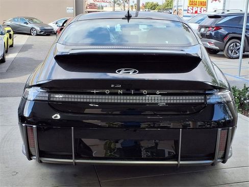 New 2025 Hyundai Ioniq 6 SEL image 5