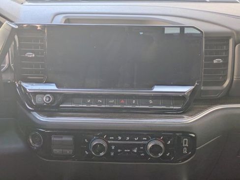 Used 2025 Chevrolet Silverado 2500 LT w/ Z71 Chrome Sport Edition image 13