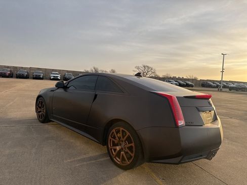 Used 2012 Cadillac CTS V w/ Wood Trim Package image 9