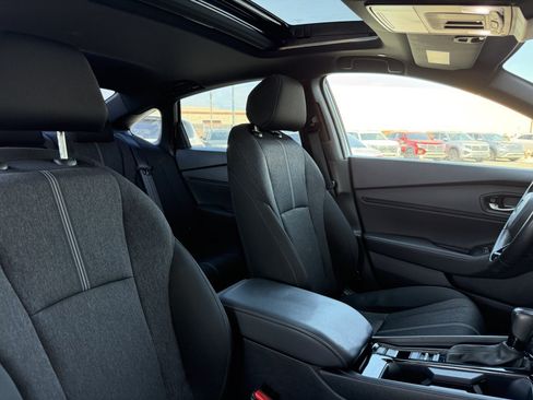 Used 2023 Honda Accord Sport image 38