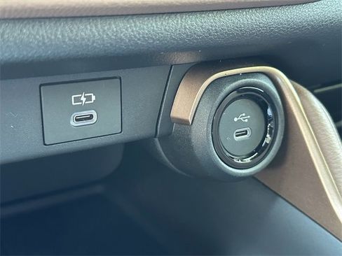 New 2026 Toyota Grand Highlander AWD Hybrid image 21