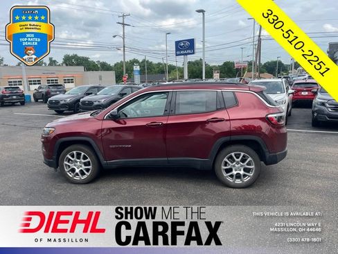 Used 2022 Jeep Compass Latitude AWD/4WD image 6