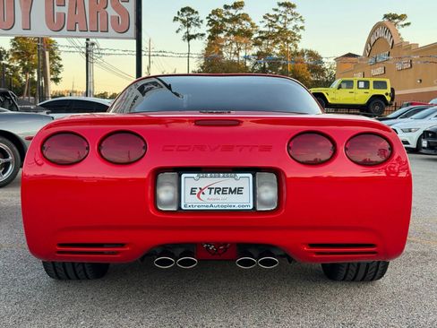 Used 2000 Chevrolet Corvette Coupe 2D w/ Roof Pkg image 5