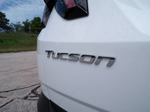 Certified 2023 Hyundai Tucson SEL AWD/4WD image 15