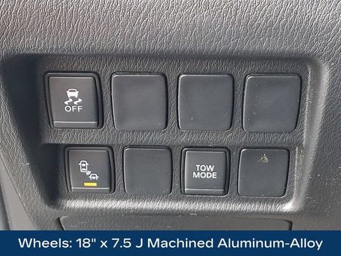 Used 2020 Nissan Pathfinder SV AWD/4WD image 9