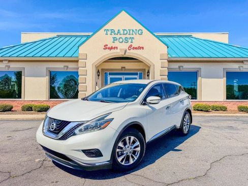 Used 2018 Nissan Murano S image 20