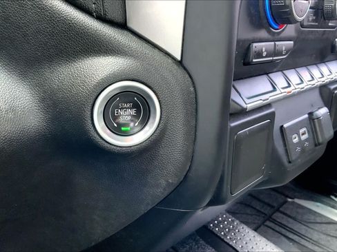 Used 2020 Chevrolet Silverado 1500 LT w/ Texas Edition RWD image 35