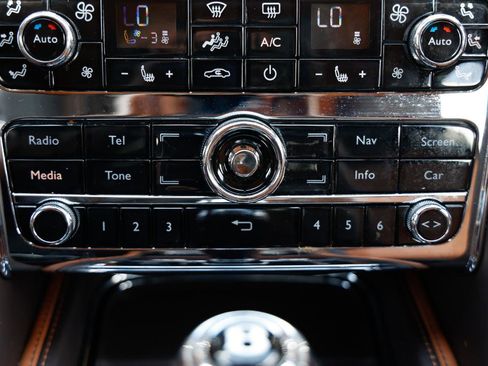 Used 2016 Bentley Mulsanne Speed RWD image 36