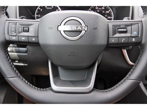 Certified 2026 Nissan Rogue SV FWD image 17