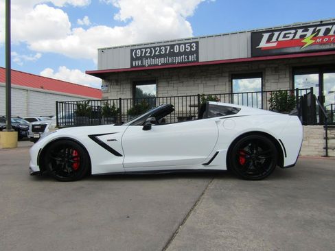 Used 2015 Chevrolet Corvette Stingray Coupe w/ 2LT Preferred Equipment Group RWD image 3