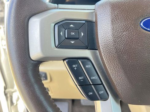 Used 2019 Ford F150 Lariat w/ Equipment Group 502A Luxury image 17