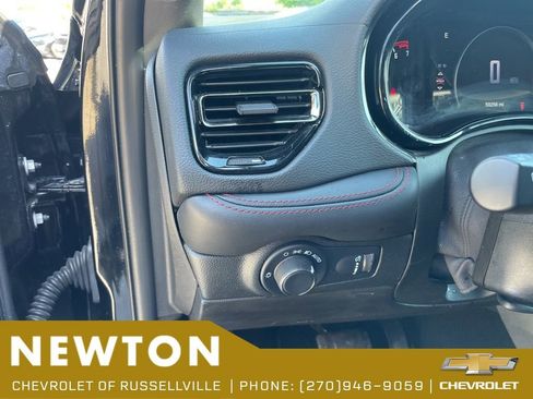 Used 2023 Dodge Durango GT AWD/4WD image 7