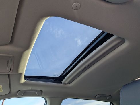 New 2026 Honda CR-V EX-L image 17