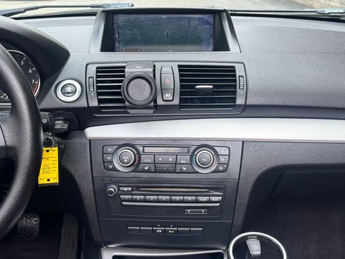 Used 2012 BMW 135i Convertible image 37