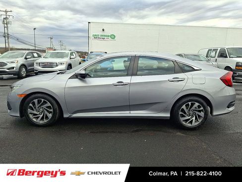 Used 2016 Honda Civic EX image 8