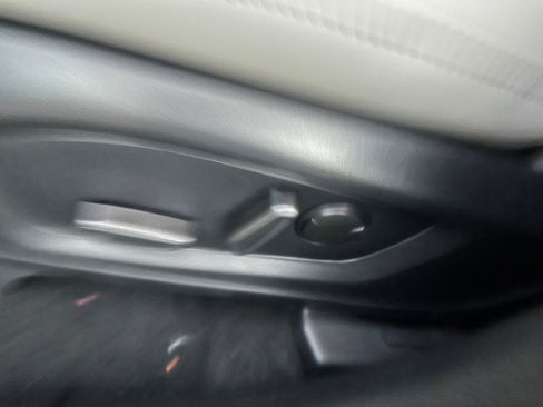 New 2026 Ford Explorer Active w/ Active Comfort Package image 18