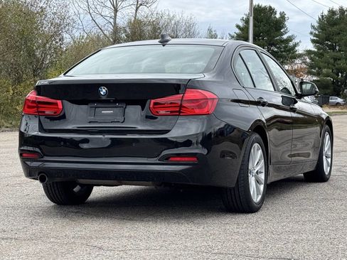 Used 2018 BMW 320i xDrive Sedan image 5