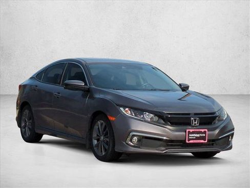 Used 2021 Honda Civic EX image 3