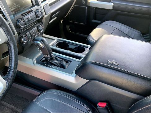 Used 2015 Ford F150 Lariat AWD/4WD image 15