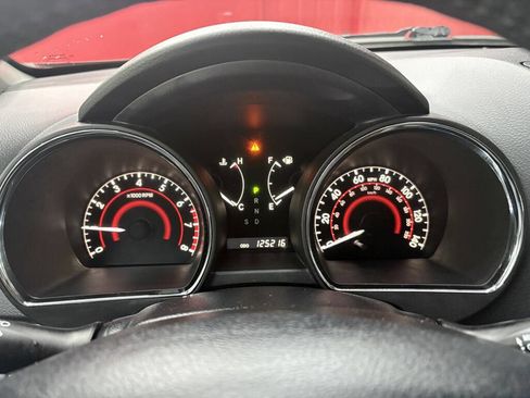 Used 2013 Toyota Highlander Limited image 20