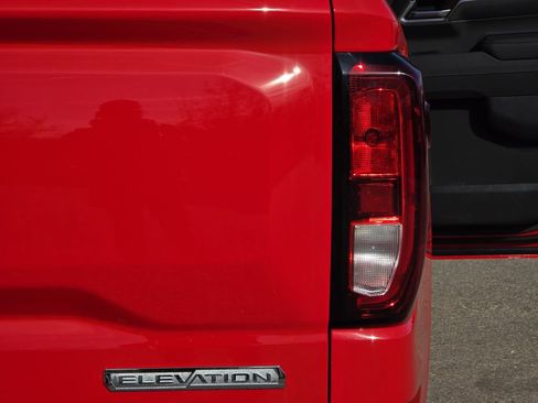 New 2026 GMC Sierra 1500 Elevation image 33