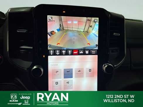 New 2026 RAM 2500 Laramie AWD/4WD image 21