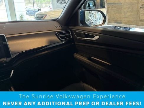 New 2024 Volkswagen Atlas Cross Sport SEL R-Line image 11