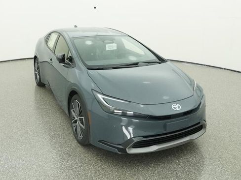 New 2026 Toyota Prius XLE FWD image 14