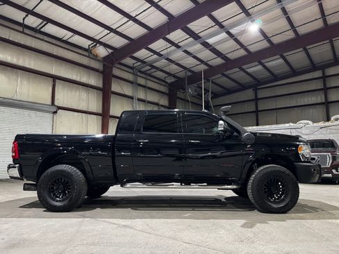 Used 2019 RAM 2500 Laramie image 4