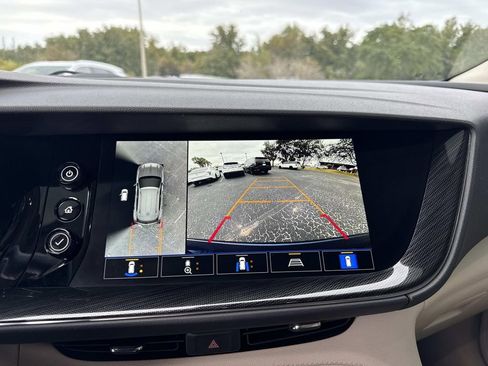 Used 2022 Buick Envision Essence w/ Technology Package I image 24