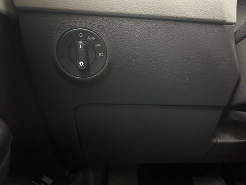 Used 2023 Volkswagen Taos S FWD image 54