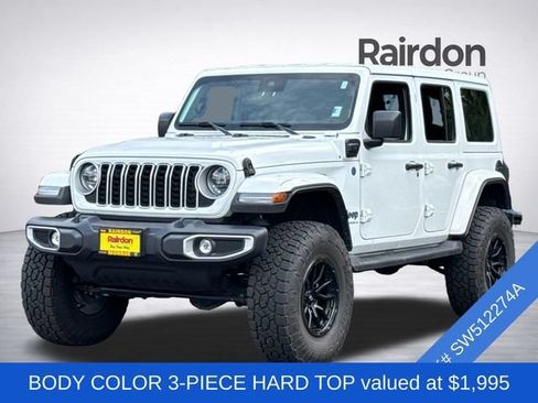 Used 2025 Jeep Wrangler Unlimited Sahara AWD/4WD image 3