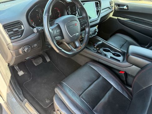 Used 2025 Dodge Durango GT AWD/4WD image 16