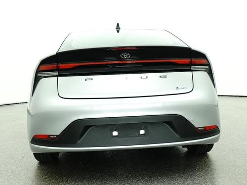 New 2026 Toyota Prius LE FWD image 26